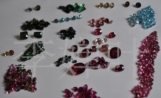 vvs1颜色鲜艳天然彩色宝石价格 厂家 图片